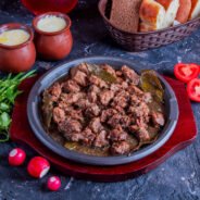 caucasian-meat-govurma-with-herbs-tomatoes